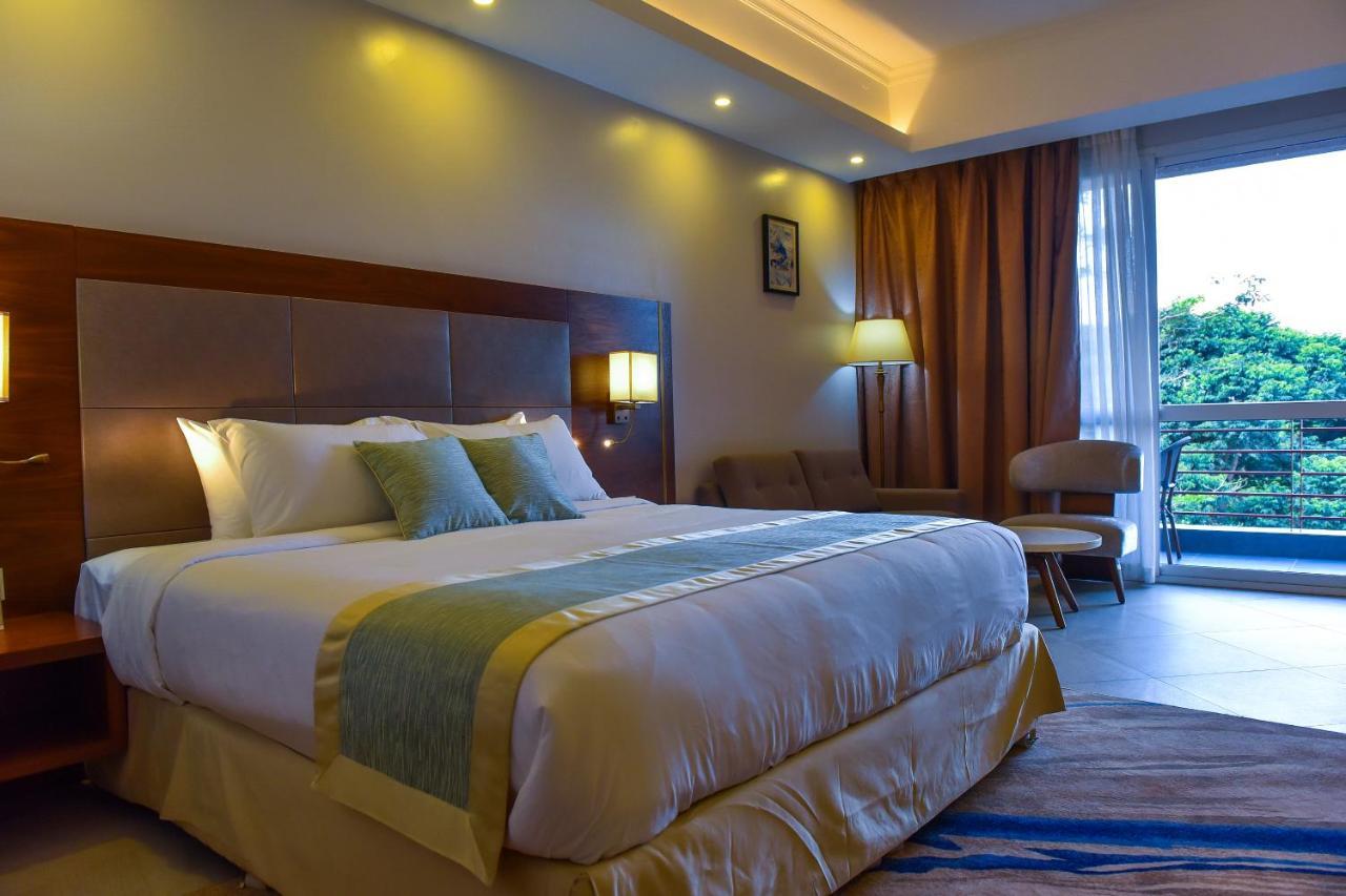 Admas Grand Hotel Entebbe Luaran gambar