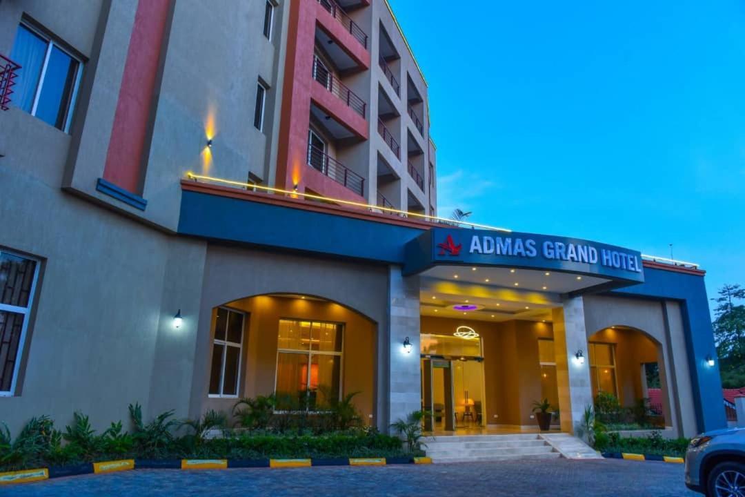 Admas Grand Hotel Entebbe Luaran gambar