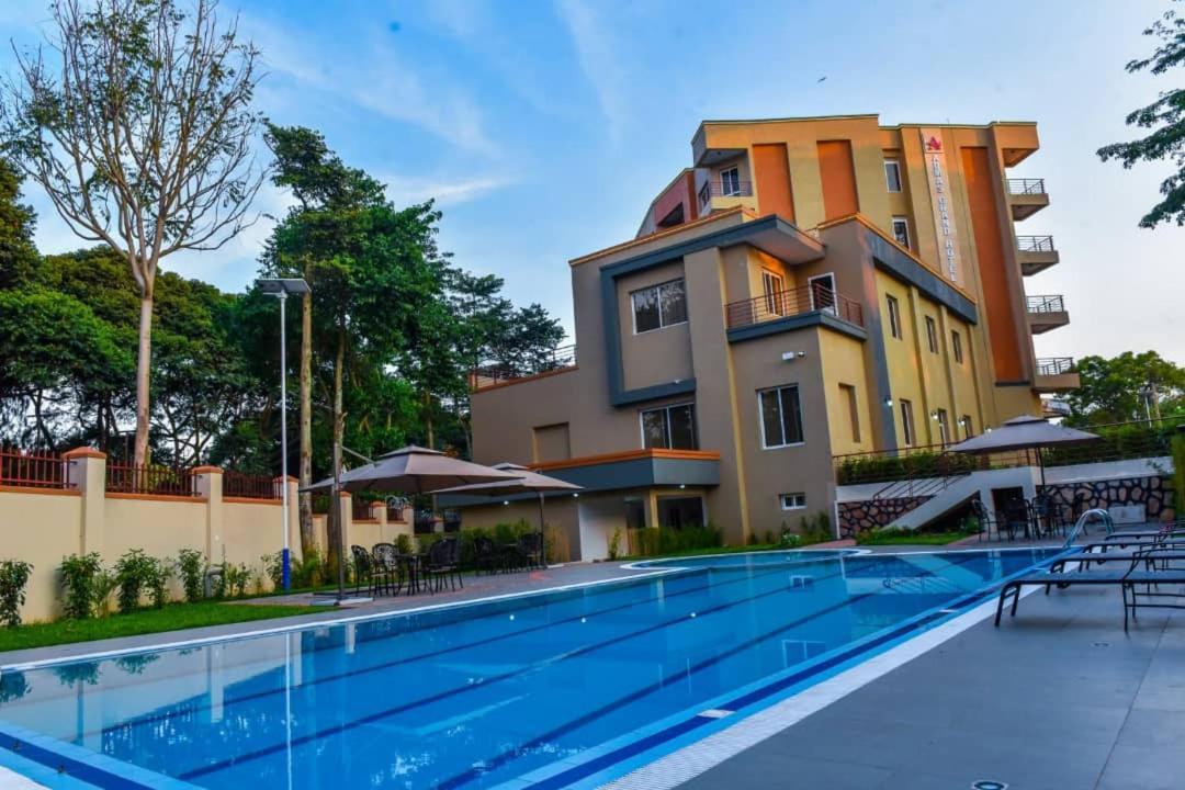 Admas Grand Hotel Entebbe Luaran gambar