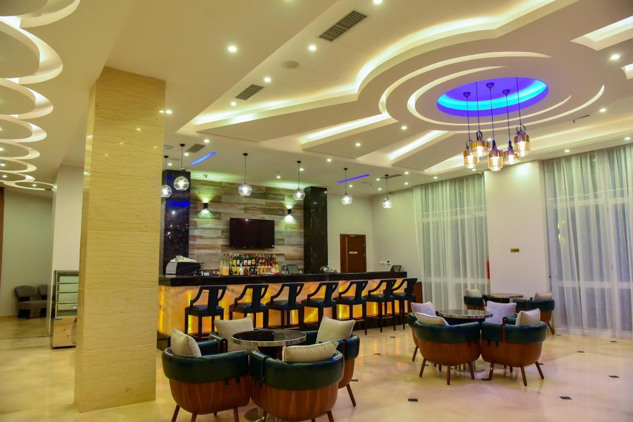 Admas Grand Hotel Entebbe Luaran gambar