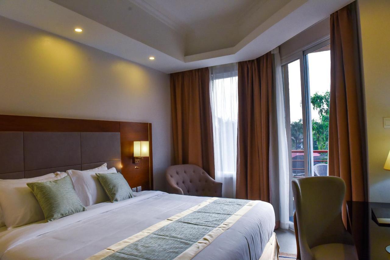 Admas Grand Hotel Entebbe Luaran gambar