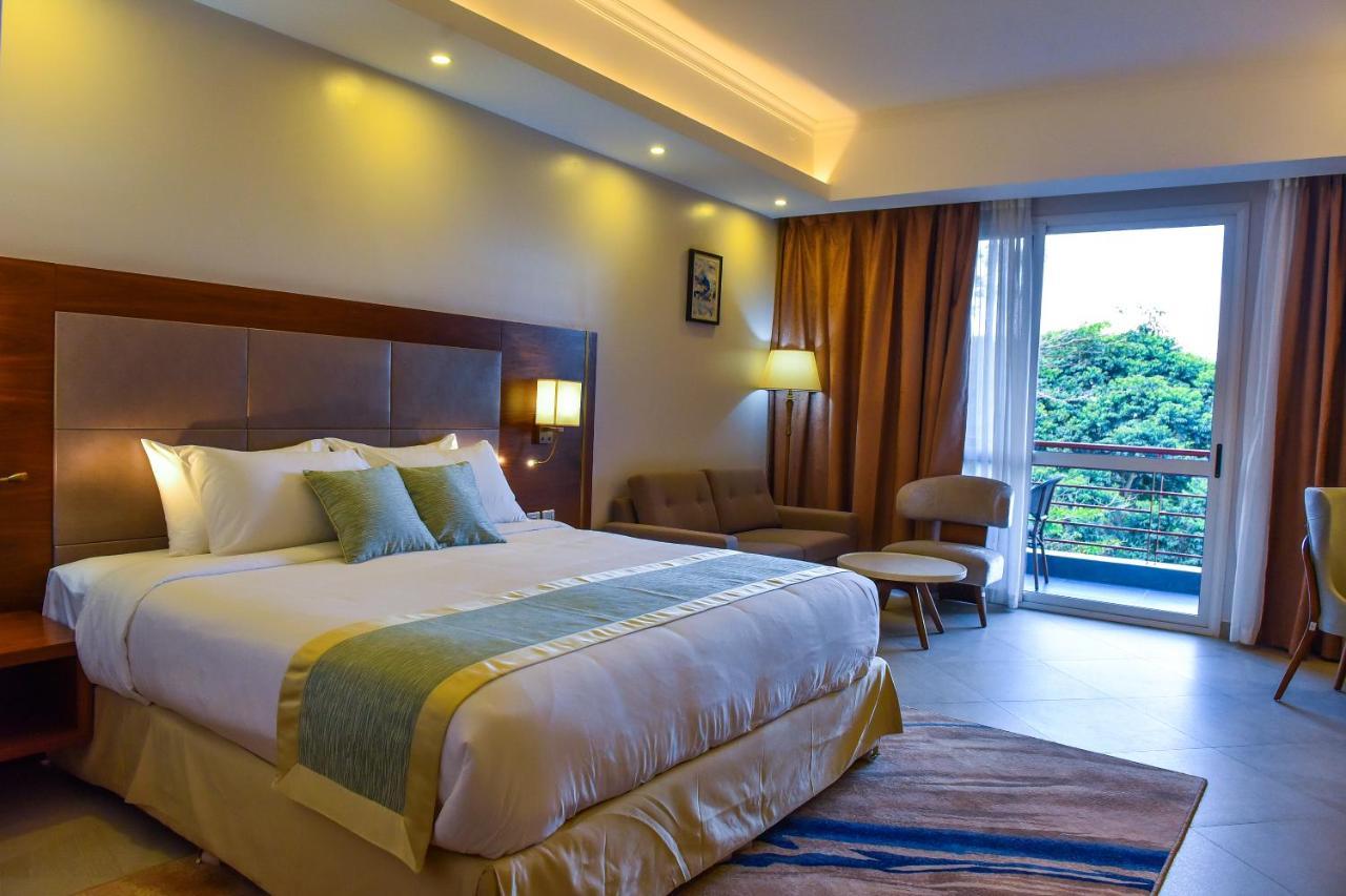 Admas Grand Hotel Entebbe Luaran gambar