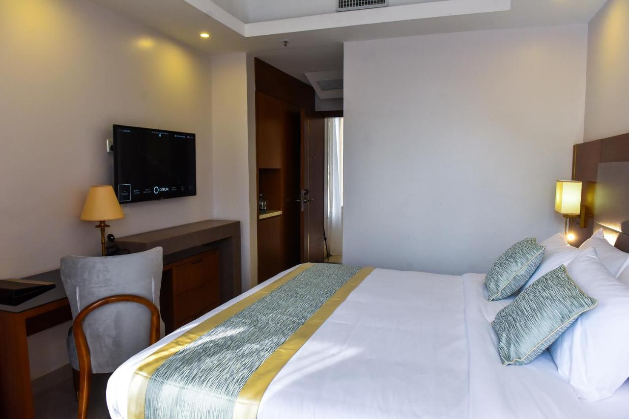 Admas Grand Hotel Entebbe Luaran gambar