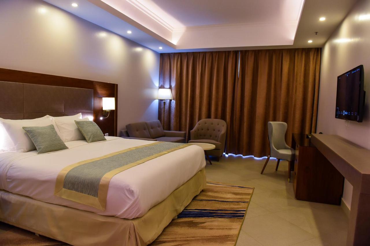 Admas Grand Hotel Entebbe Luaran gambar