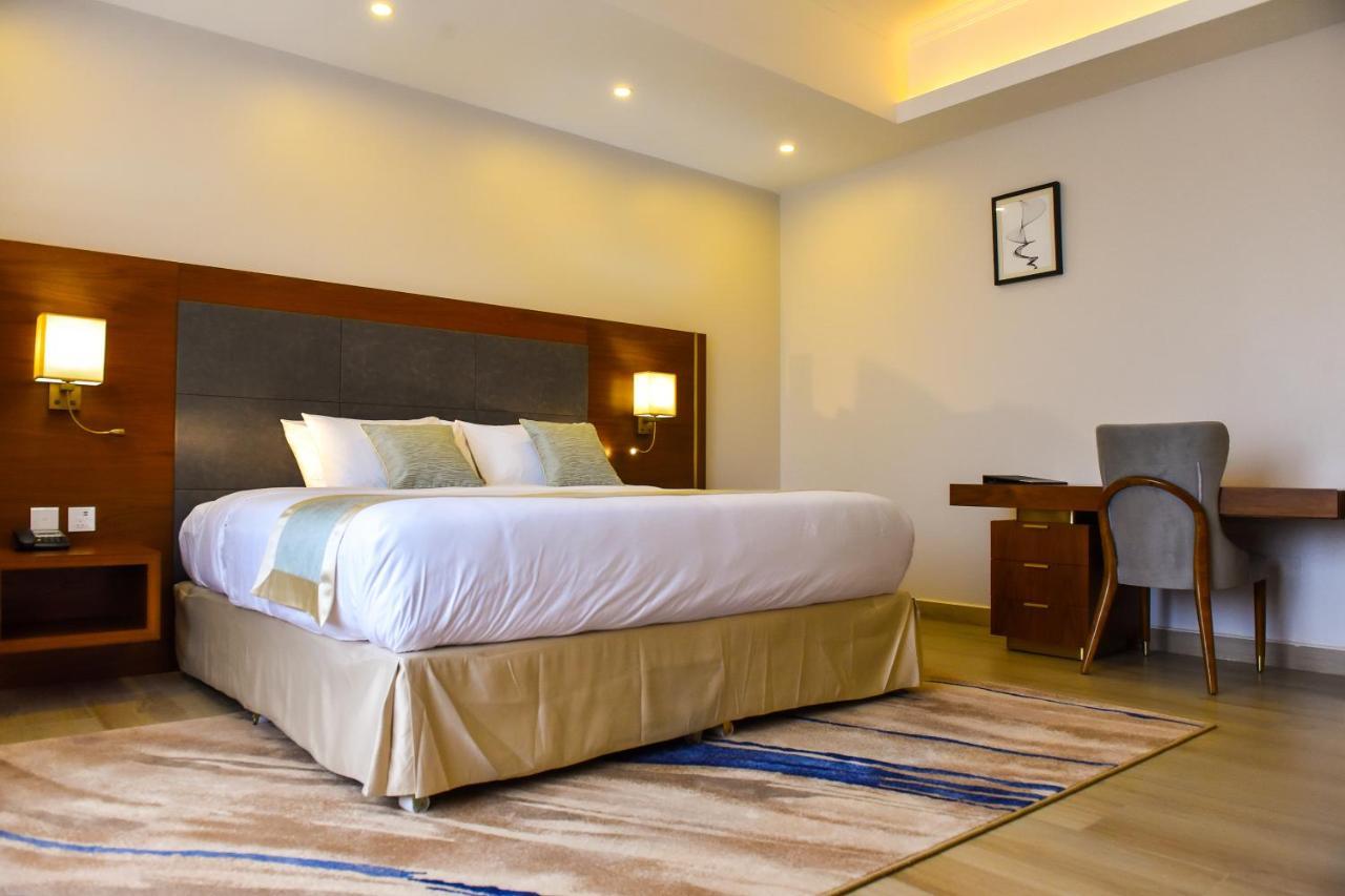 Admas Grand Hotel Entebbe Luaran gambar